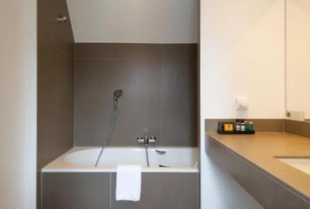 Hotel Ter Duinen Bruges 3*,